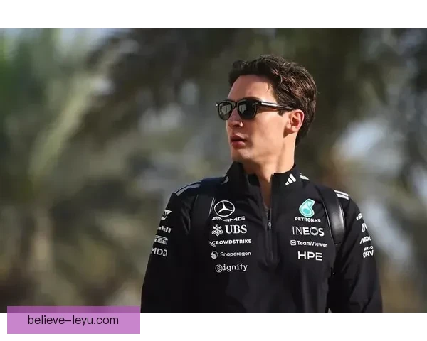 F1赛季最新动态:红牛车队领跑积分榜,梅赛德斯挑战势头强劲 F1赛季最新动态:红牛车队领跑积分榜,梅赛德斯挑战势头强劲