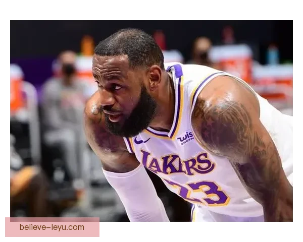 湖人迎来关键连胜詹姆斯浓眉联手冲击西部前四强势复苏剑指季后赛