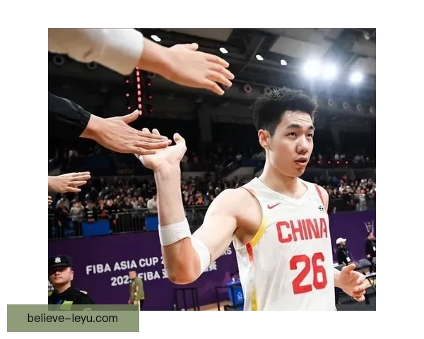 中国男篮世预赛大胜对手展现新阵容实力备受期待