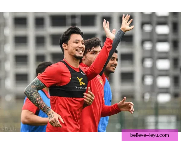 富勒姆俱乐部宣布新赛季目标与球员转会动态 引发球迷热议