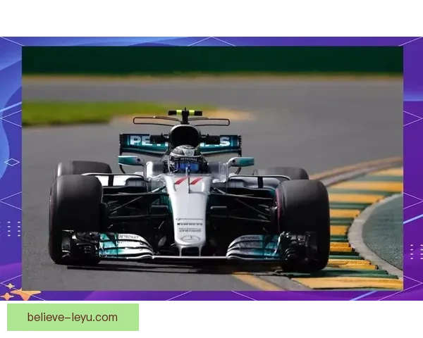 梅赛德斯战术调整引发赛季焦点赛道激烈竞争新局面